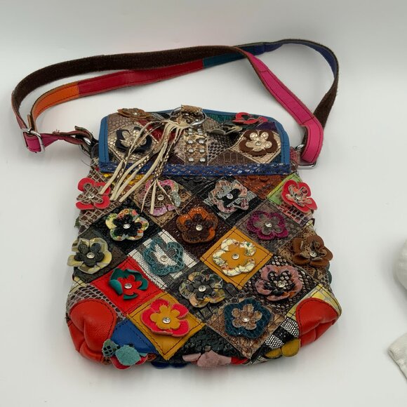 AmeriLeather Patchwork Flower Handbag Shoulder Strap Crossbody - Picture 8 of 8